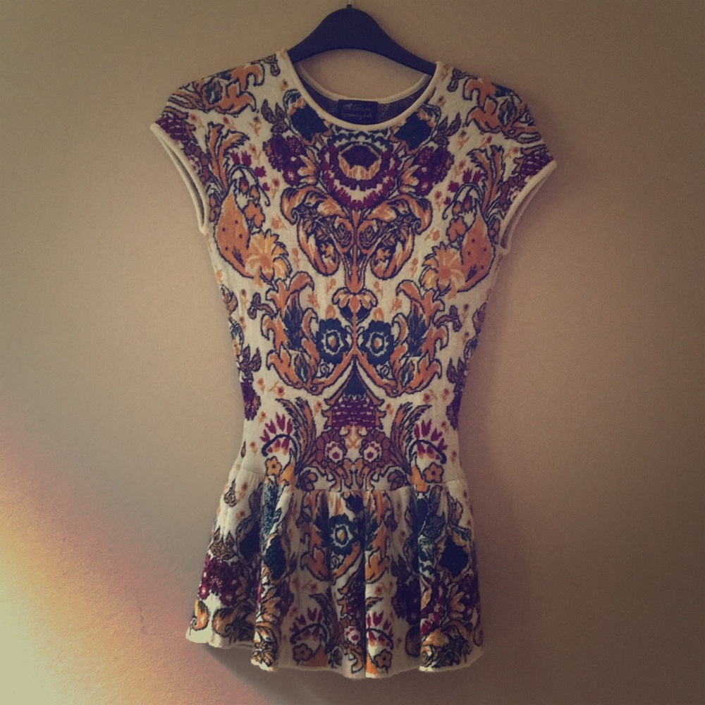 Ronny Kobo paisley, short sleeve peplum sweater..
